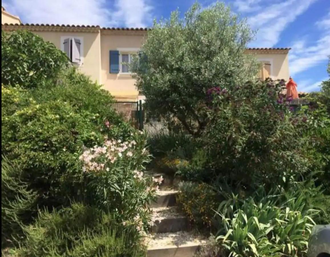 Maison Dans Beau Village Du Luberon Mérindol Esterno foto
